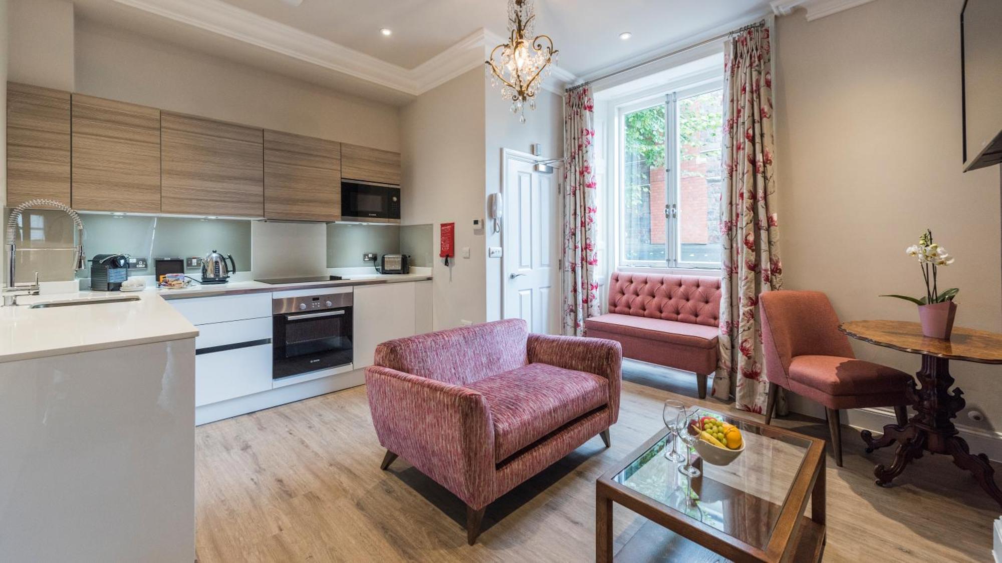Beech House - Urban Appartement